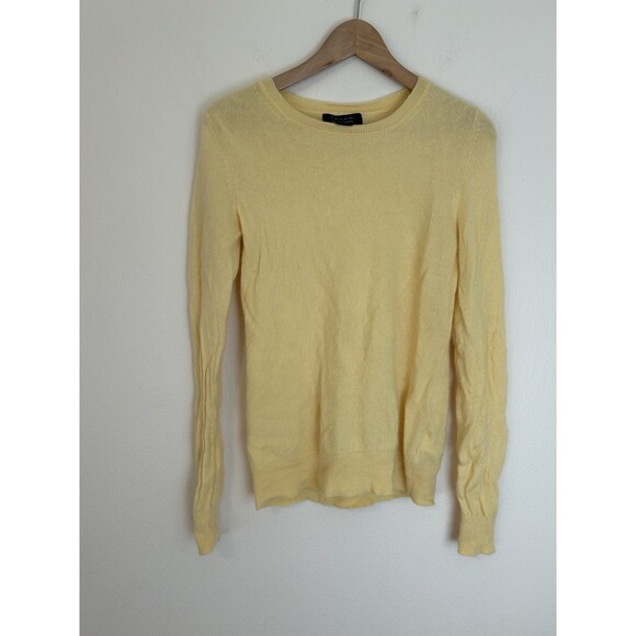 Tahari M 100% 2 Ply Cashmere Sweater Butter Yellow Pale Crew Pullover - Picture 1 of 4